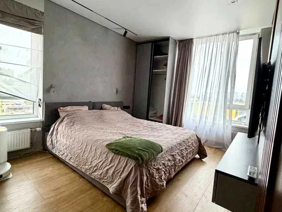Apartment. Berezneva Street, Kyiv