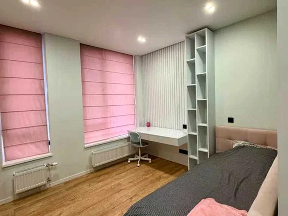 Apartment. Berezneva Street, Kyiv