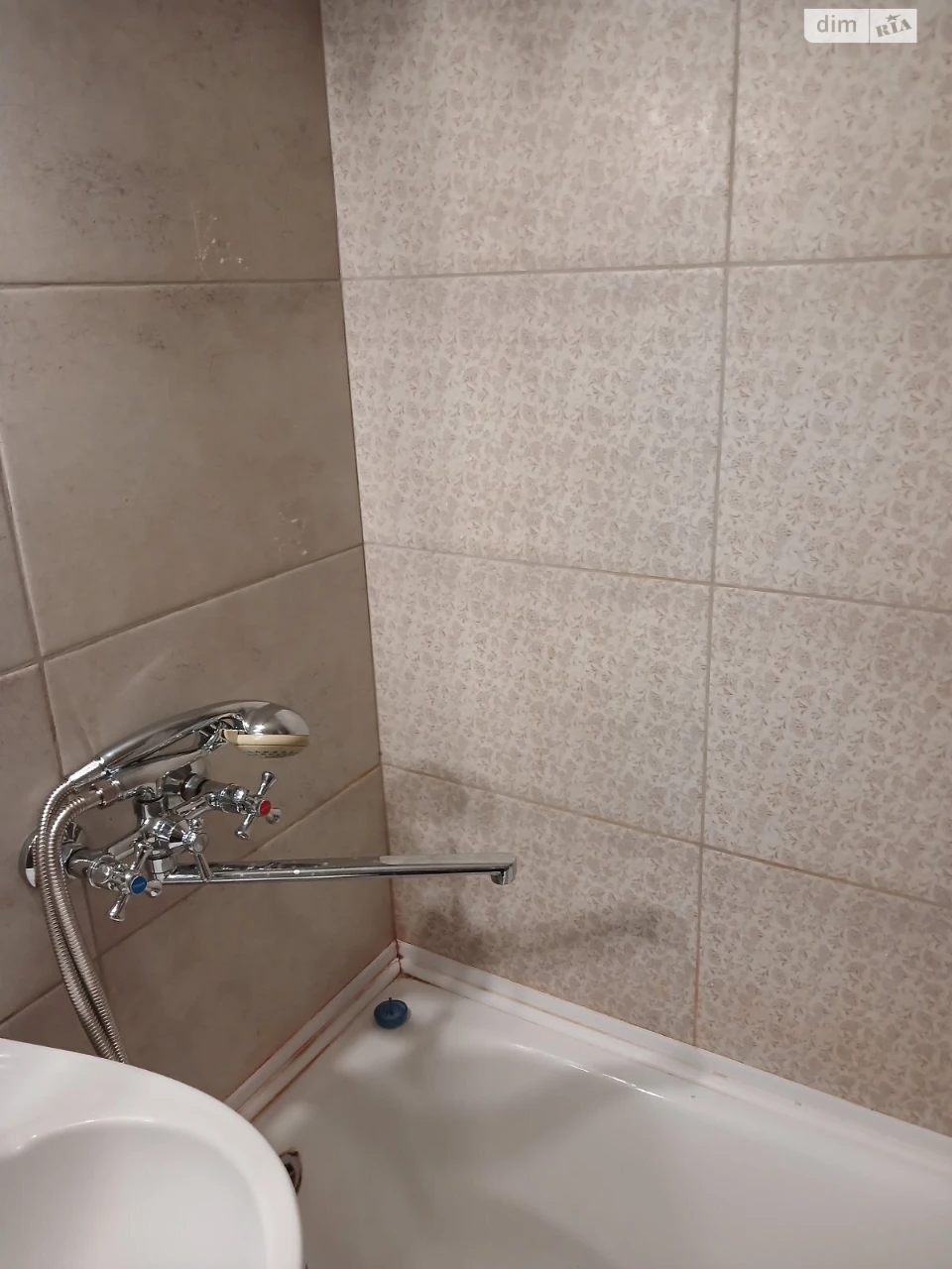 Long-Term Rental Apartment, Holosiiv