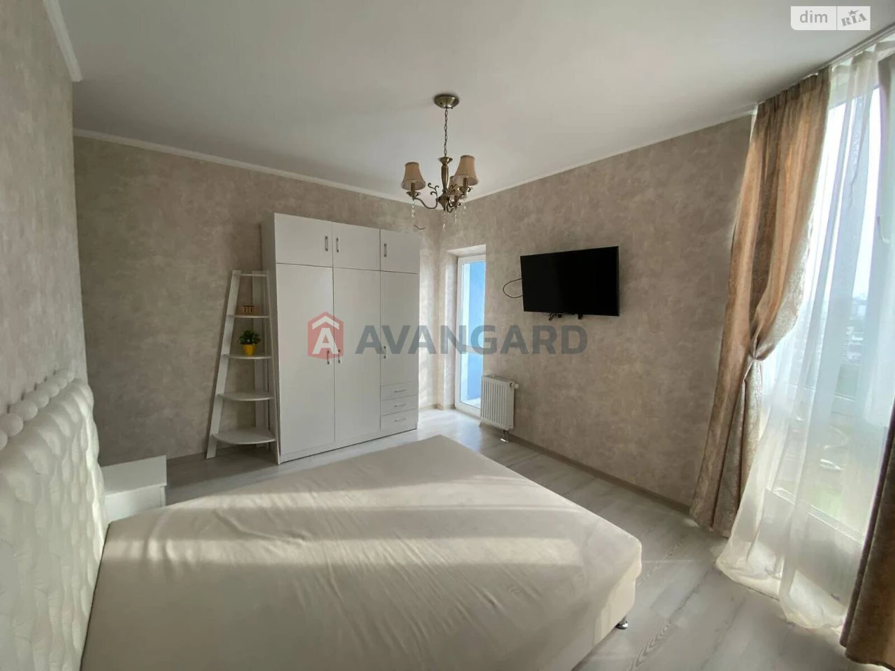Long-Term Rental Apartment Dniprovsky