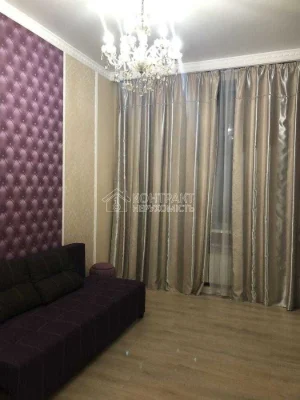 Продаєтся 2к квартира , Ярослава Мудрого, центр