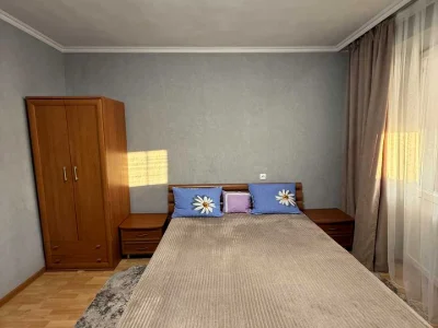 Квартира. Черновцы, улица Сидора Воробкевича