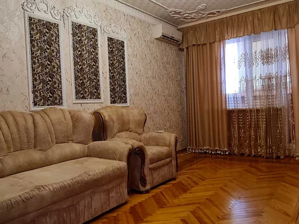 Apartment. Vasyl Sutes Street, Kyiv