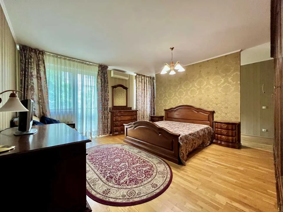 Apartment. Vasil Tutennyka st., Kyiv
