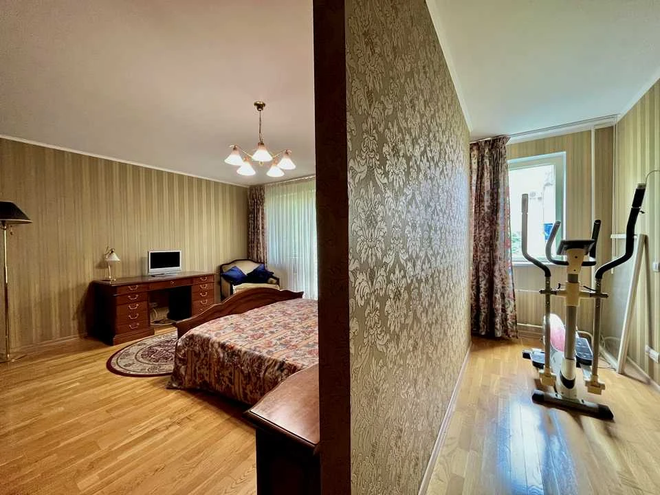 Apartment. Vasil Tutennyka st., Kyiv