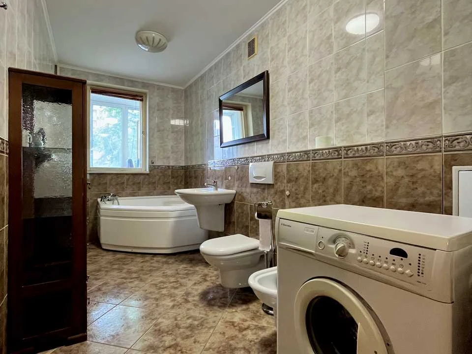 Apartment. Vasil Tutennyka st., Kyiv