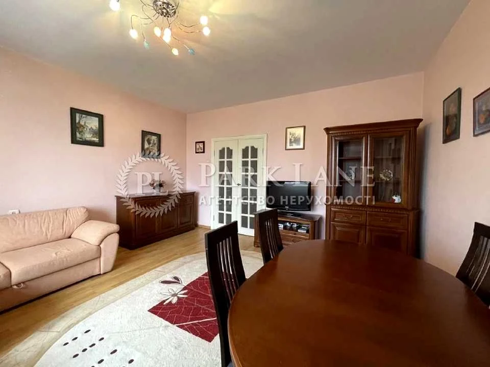 Apartment. Panasa Myrnego st., Kyiv