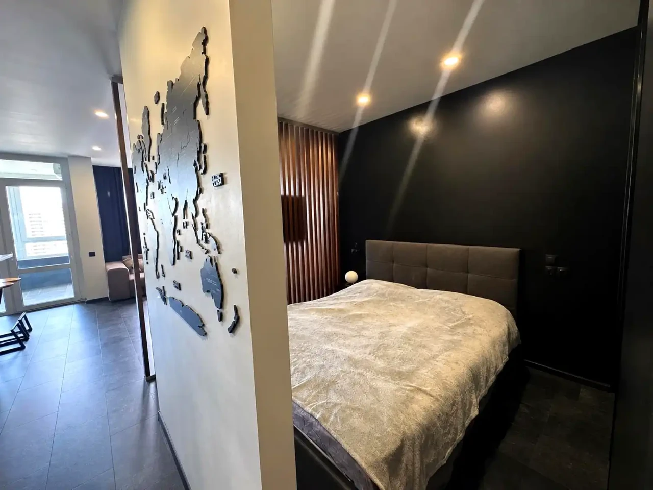 Rent 1-bedroom apartment 52 sq.m. 18/25 floor.