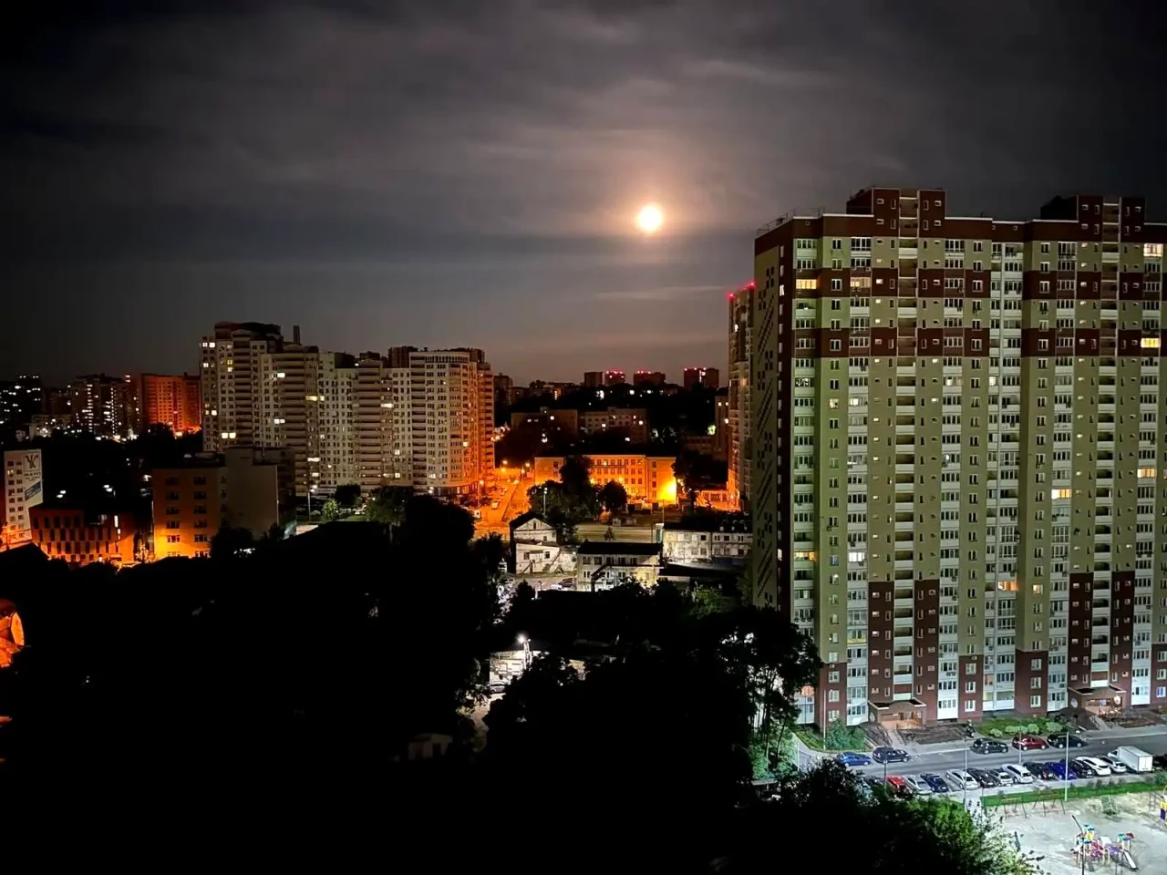 Rent 1-bedroom apartment 52 sq.m. 18/25 floor.