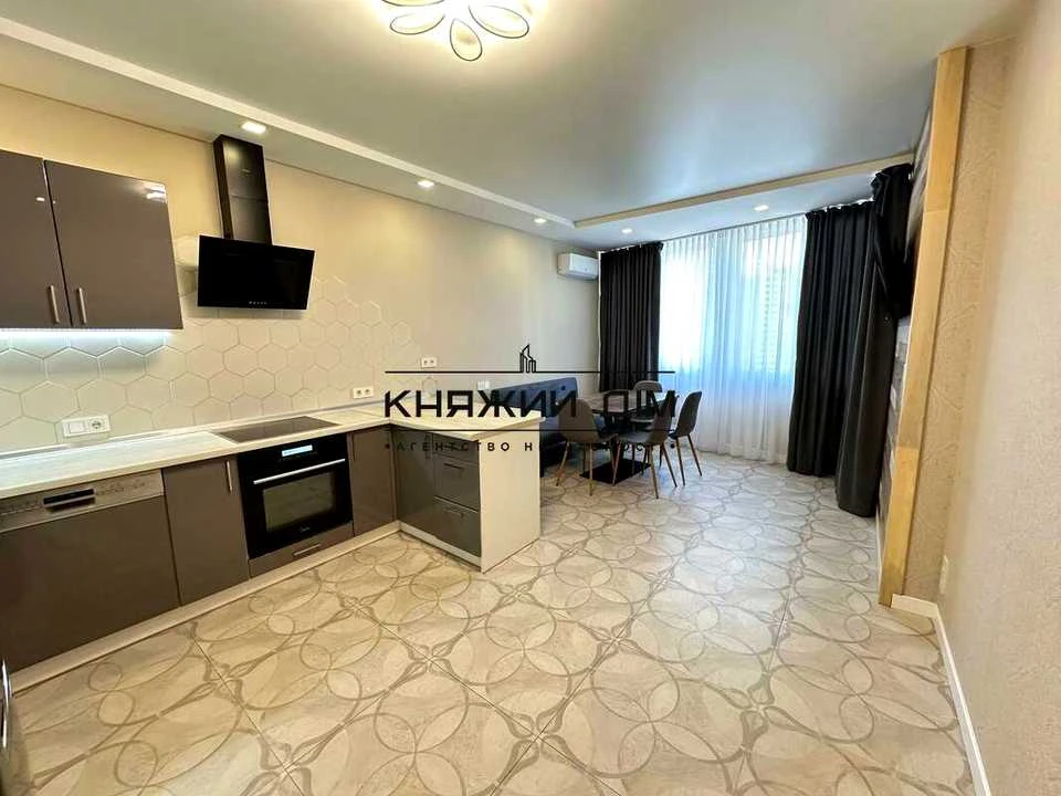 Apartment. Andriy Abolmasov Street, Kyiv
