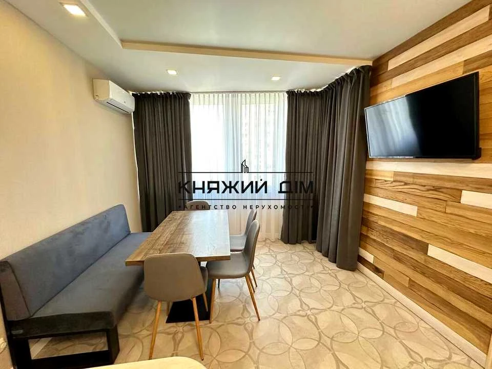 Apartment. Andriy Abolmasov Street, Kyiv