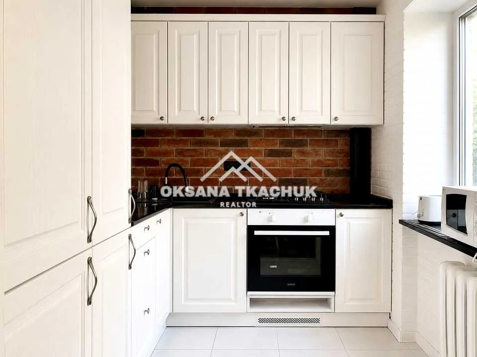 Apartment. Antonovicha Street, Kyiv