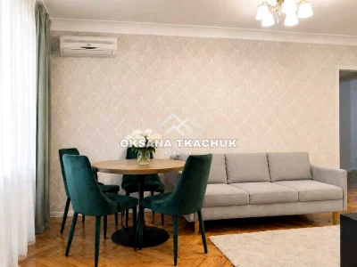 Apartment. Antonovicha Street, Kyiv