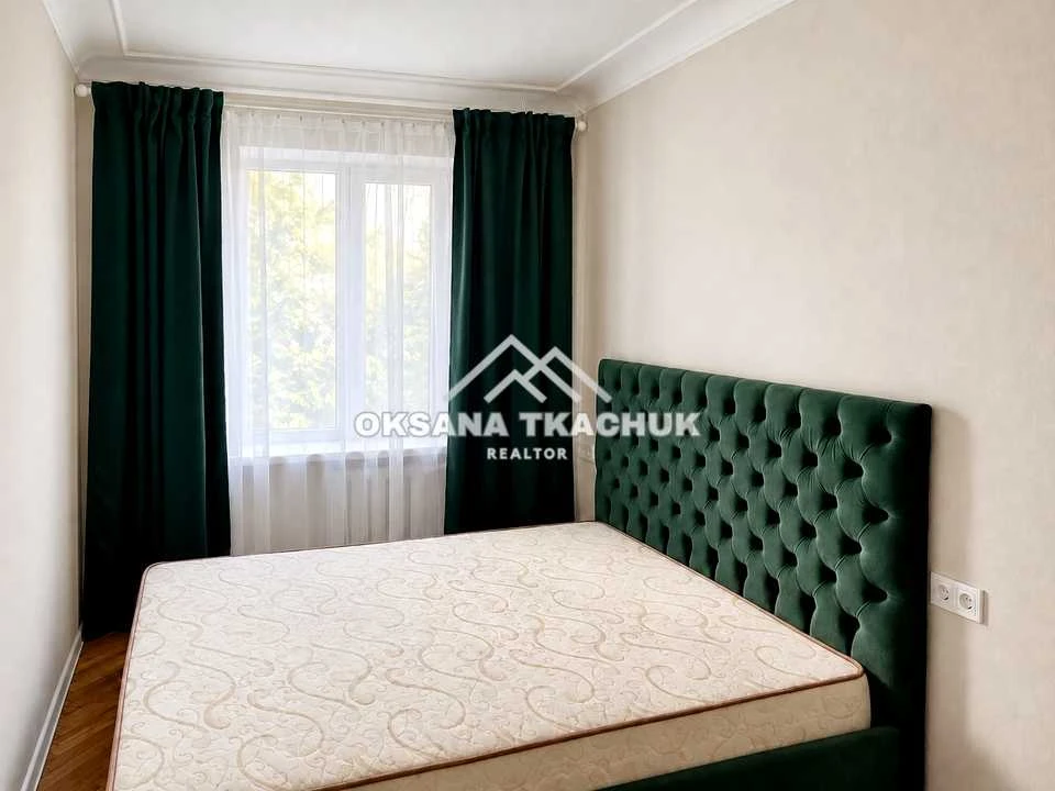 Apartment. Antonovicha Street, Kyiv