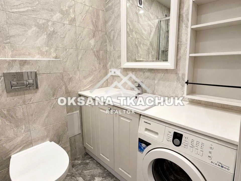 Apartment. Antonovicha Street, Kyiv