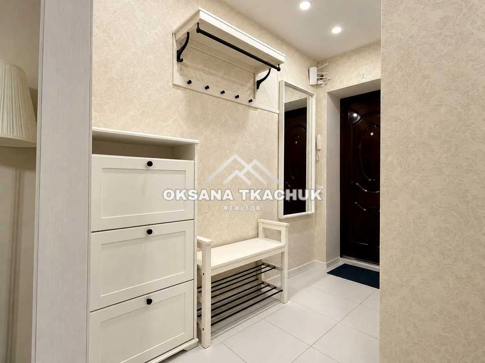 Apartment. Antonovicha Street, Kyiv
