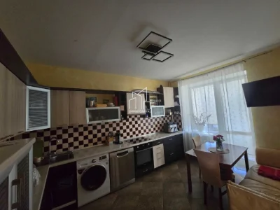 Sale of a 2-room apartment on Lychakivska Street