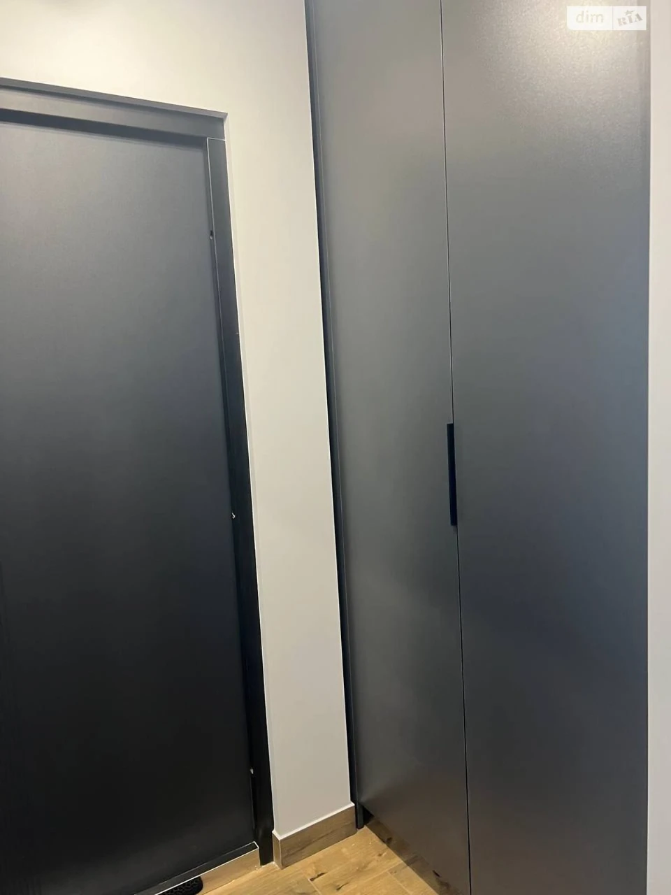 One-Bedroom Apartment for Sale - Aviamisto