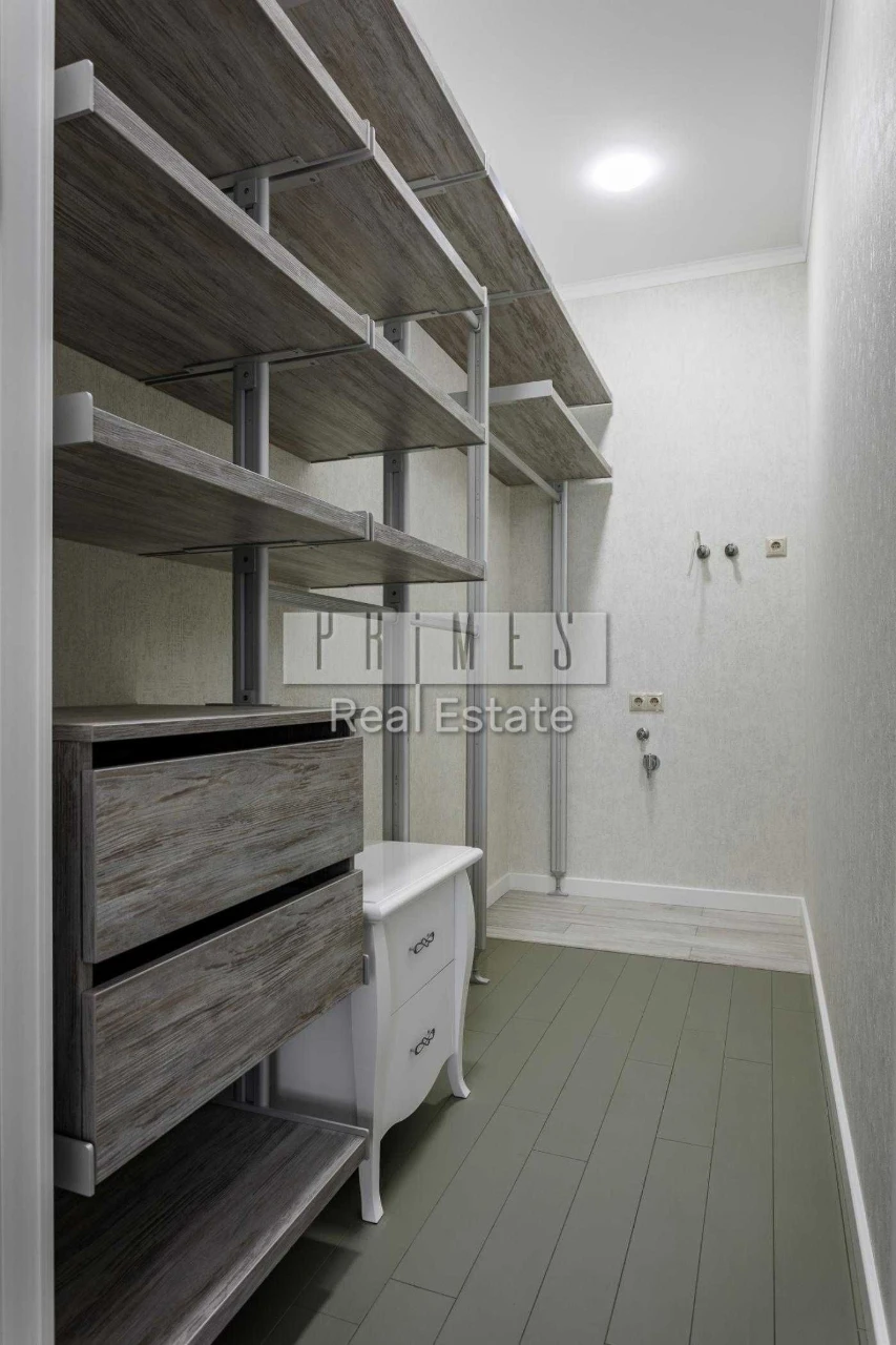 Продаж 3-кімнатної квартири 110.2 м², ЖК "Артеміда", бул. Дарницький, Дн