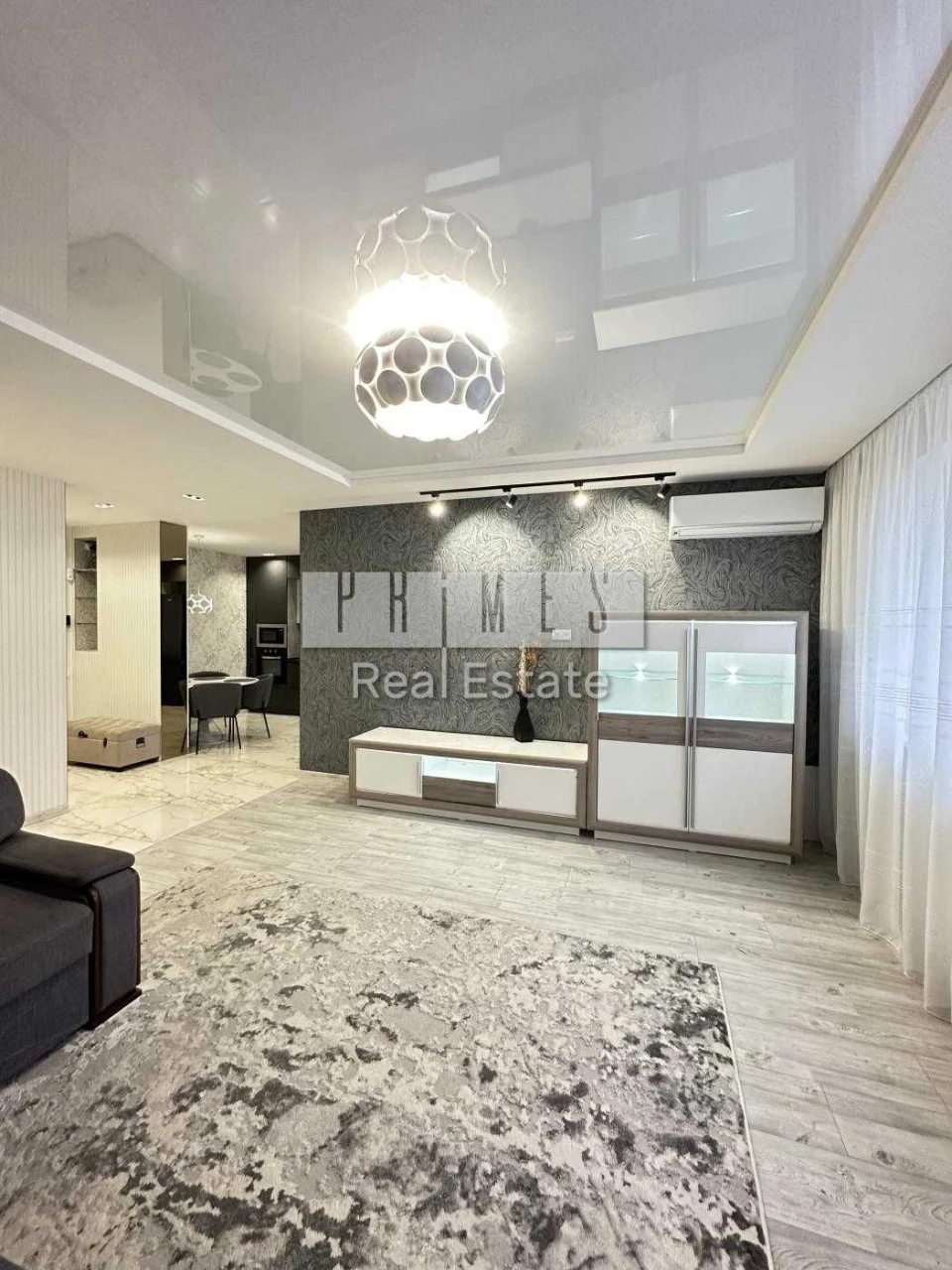 Sale of a 3-bedroom apartment, 92 m2, Patriotica Residence, Osokorky