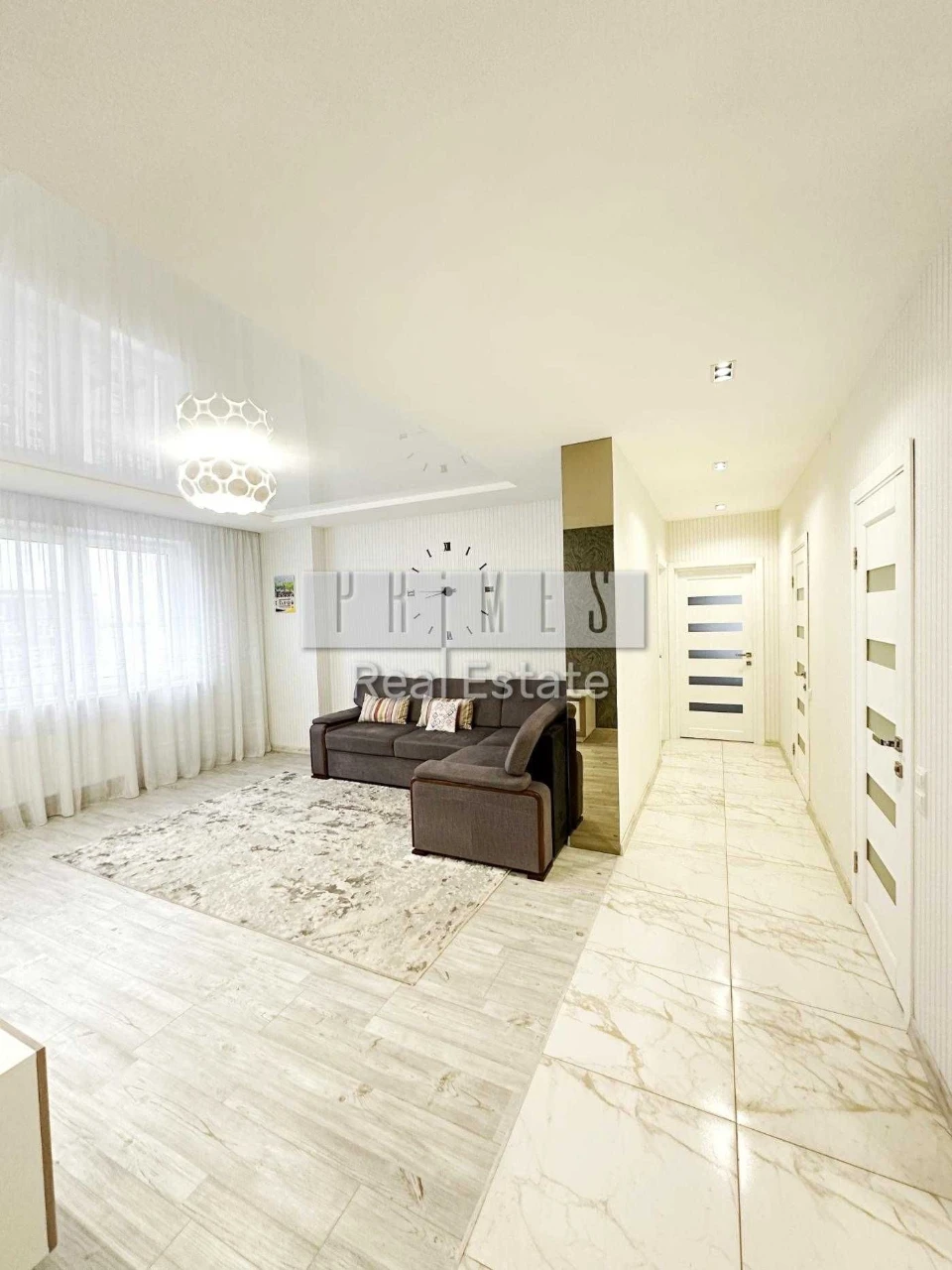 Sale of a 3-bedroom apartment, 92 m2, Patriotica Residence, Osokorky