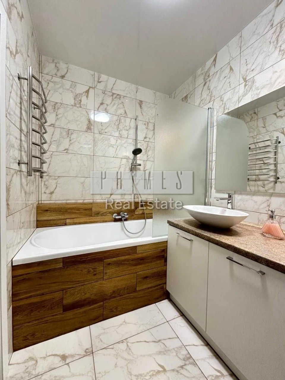 Sale of a 3-bedroom apartment, 92 m2, Patriotica Residence, Osokorky