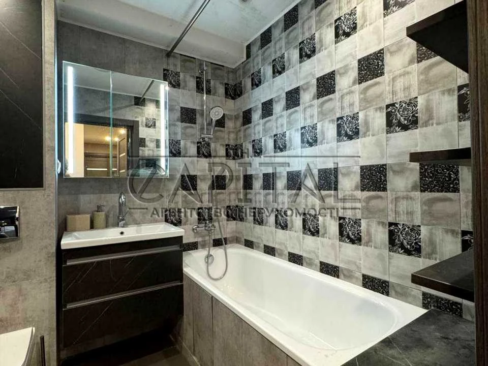 Apartment. Gareta Johnson St.