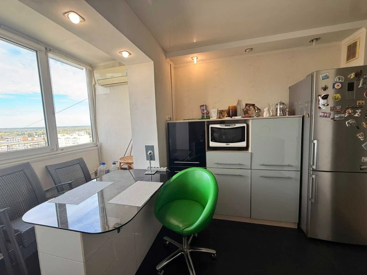 Продажа без коми 2-х комнатной квартиры, ул. Героев Дня, 23, метро 10 минут