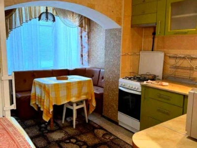 Квартира. Київ, вул. Мрії