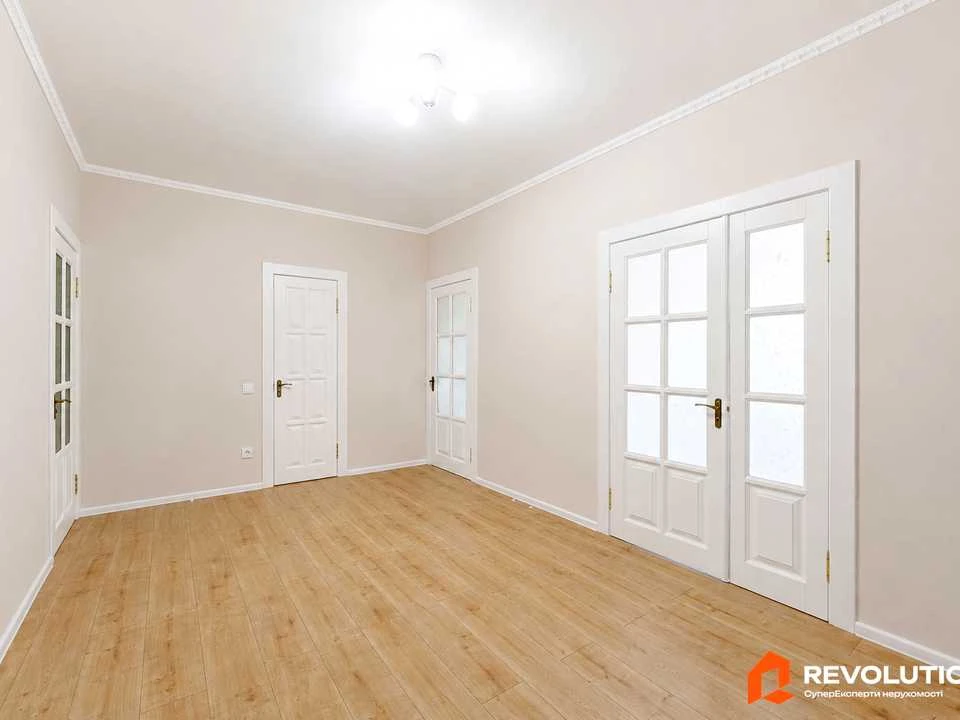 Apartment. Khmelnytska Street, Kyiv
