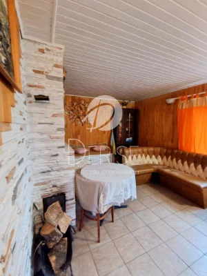 Продаж будинку, Київ, Дарницький район, вул. Третя Озерна, 37