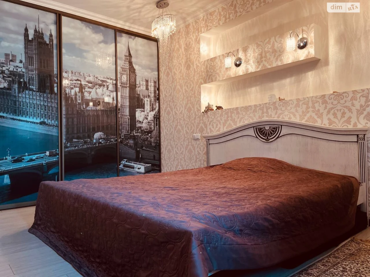 Продается Квартира в Приморском районе