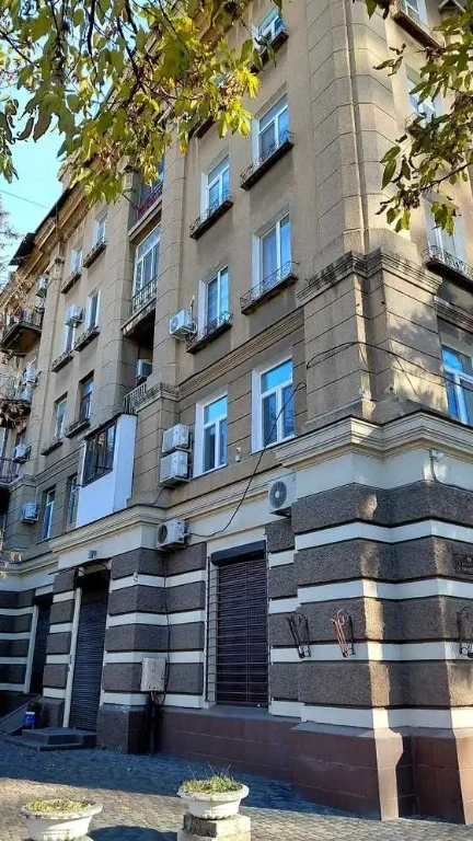 Продам 1 комнатную квартиру, Центр, сталинка, Б. Арнаутская