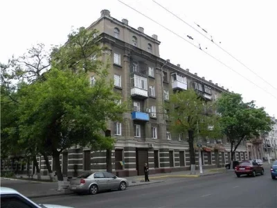 Продам 1 комнатную квартиру, Центр, сталинка, Б. Арнаутская