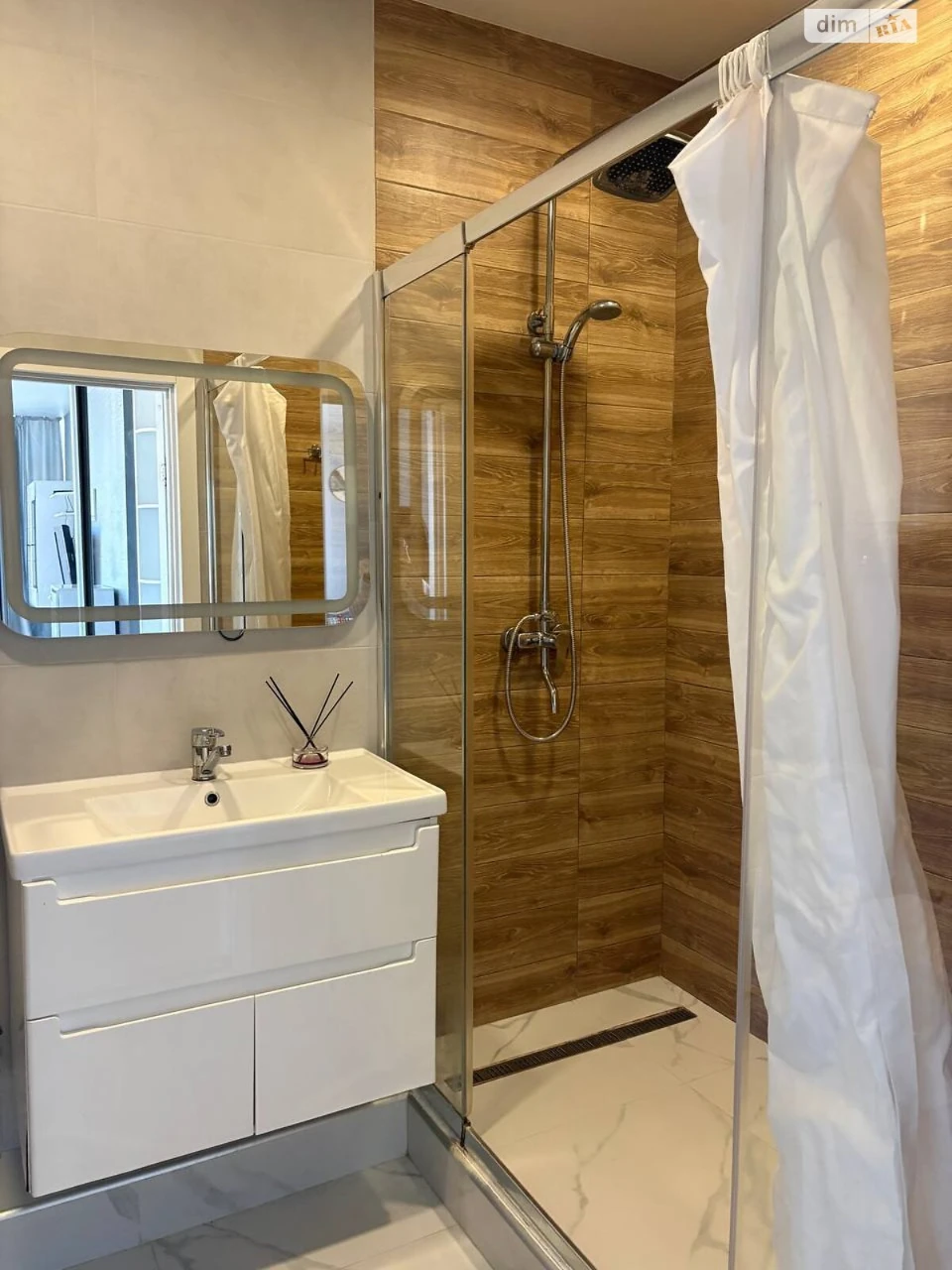Long-Term Rental Apartment Sahachin