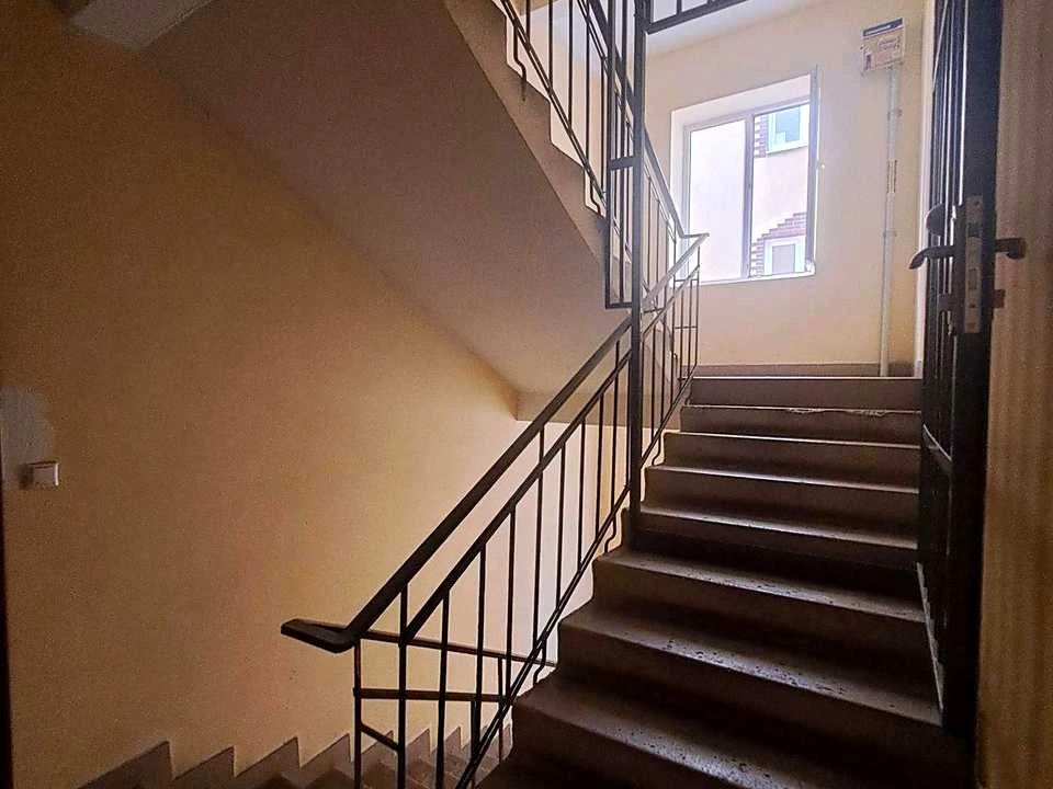 Apartment. Ivano-Frankivsk, Mariyky Pidhvary Street