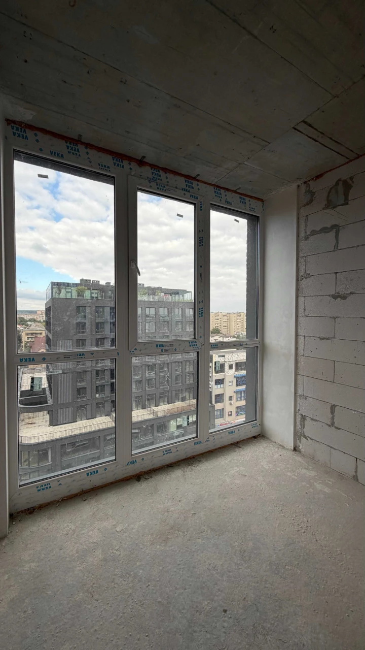 Квартира, 1 комната, сдана под ремонт, центр