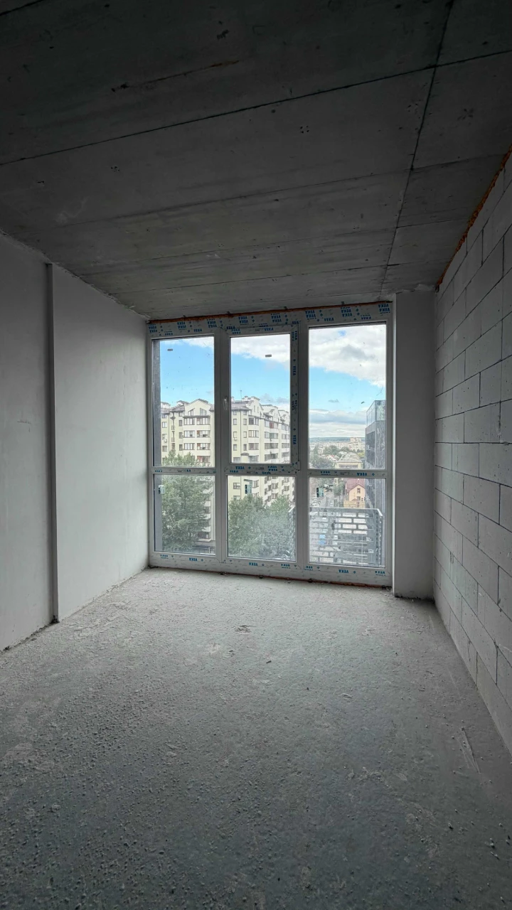 Квартира, 1 комната, сдана под ремонт, центр