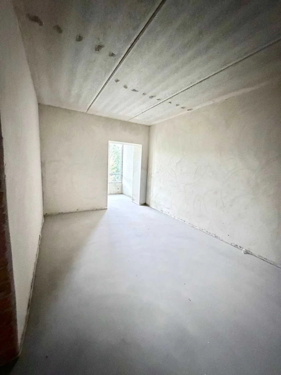 Sale of a 1-bedroom apartment under construction near the lake | Vyg