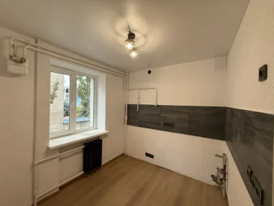 Two-bedroom apartment renovated near "City Heart" park