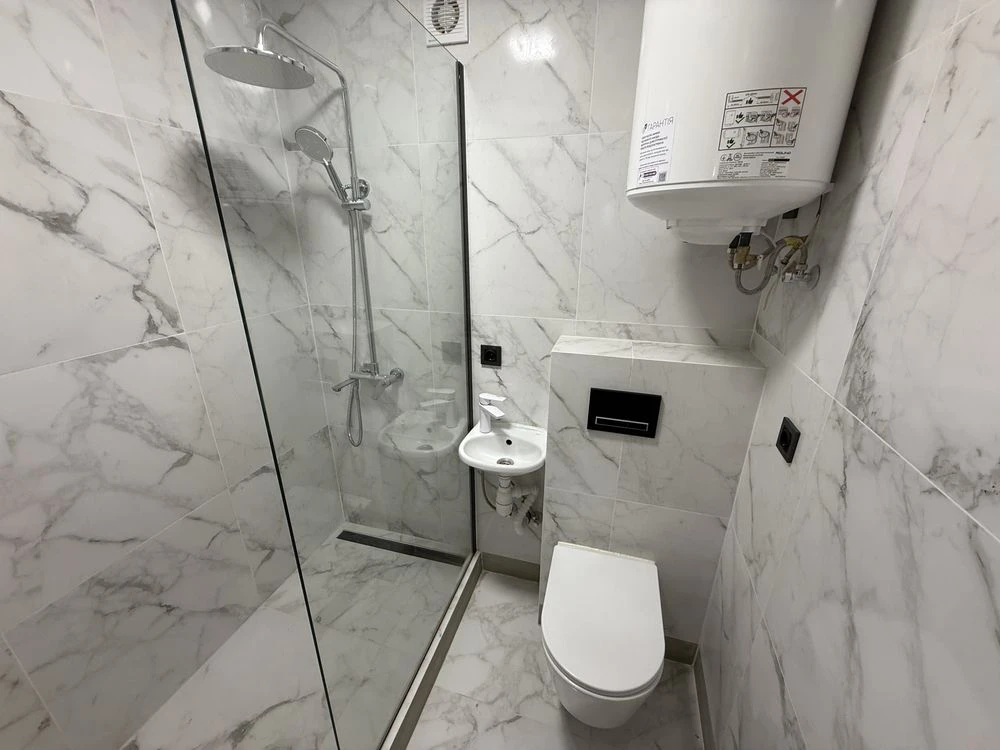 Two-bedroom apartment renovated near "City Heart" park