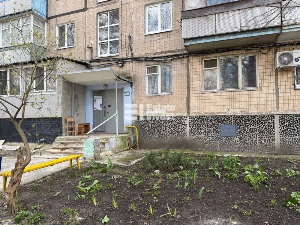Sale of a 2-room apartment in Salko district, Ukraine, Zubenko street