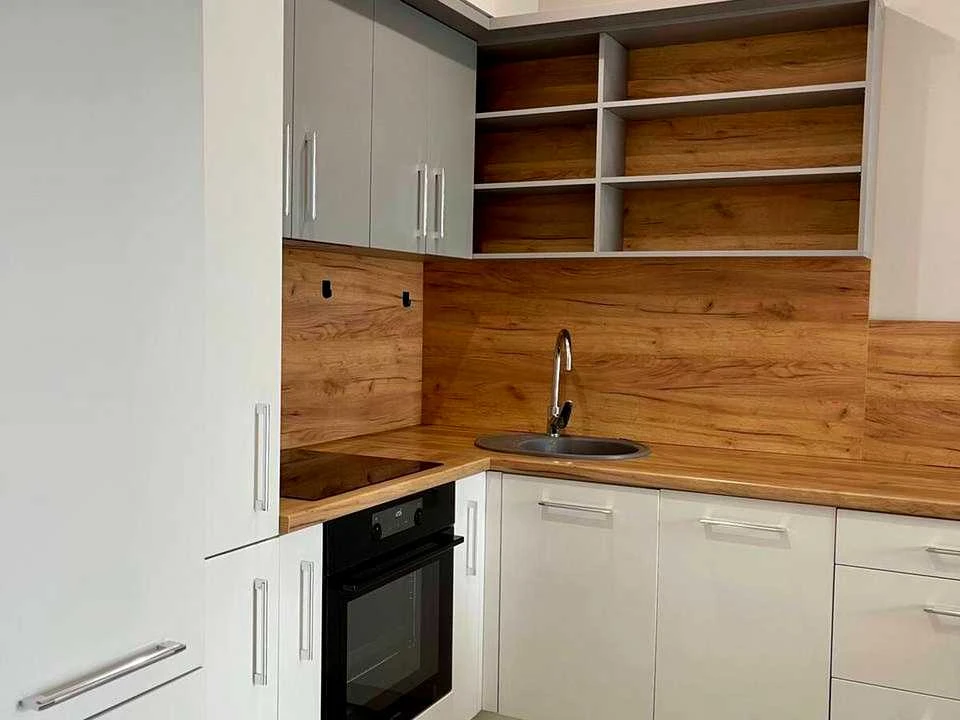 Apartment. Дніprovs'ka naberezhna vul.