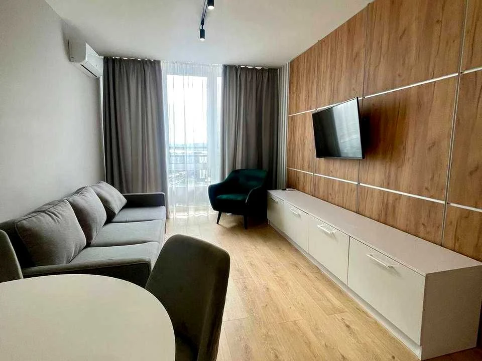 Apartment. Дніprovs'ka naberezhna vul.
