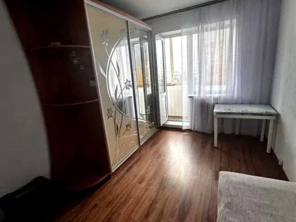 Apartment. Olphonsky Avenue, Kyiv
