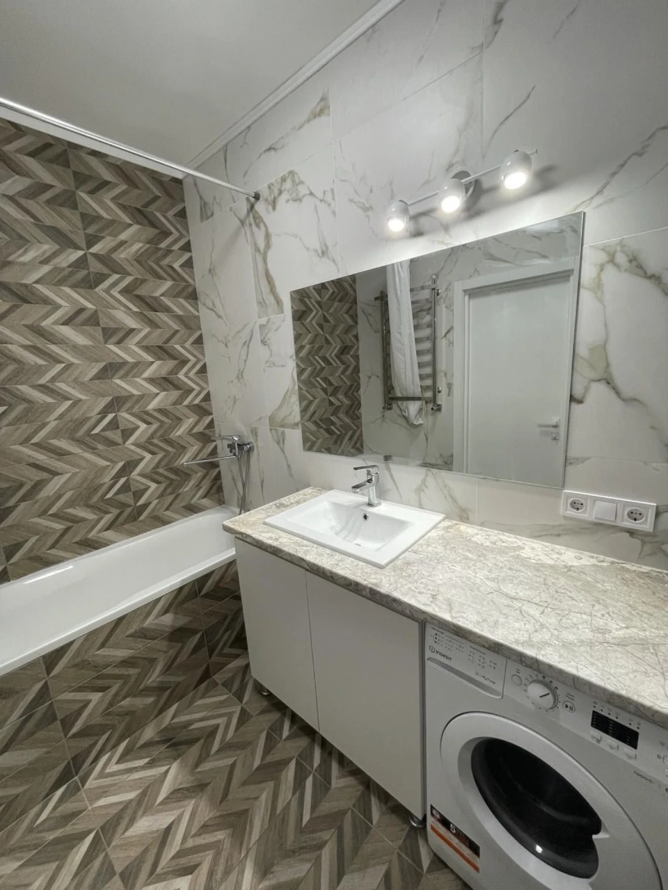 Sale / Apartment / Pasichna Street, Lychakivsky District, Lviv