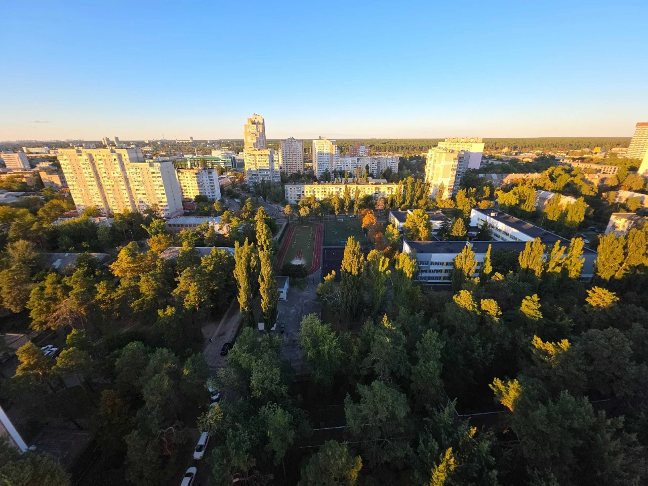 Продаж квартири. Дарниця. Червоний хутір.
