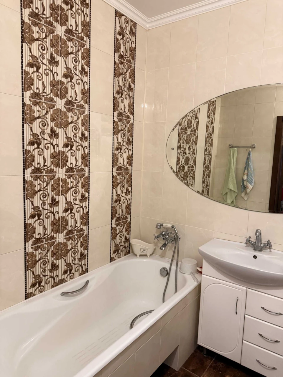 Osokry, Poznaki, Mishugi 12 - Best Price with Renovation, No Commission
