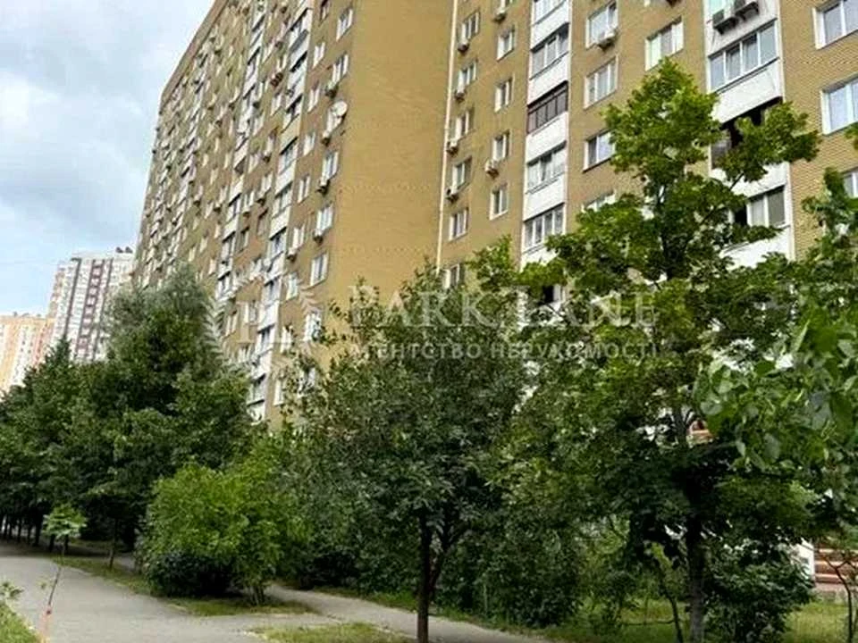 Квартира. Київ, Урлівська вул.