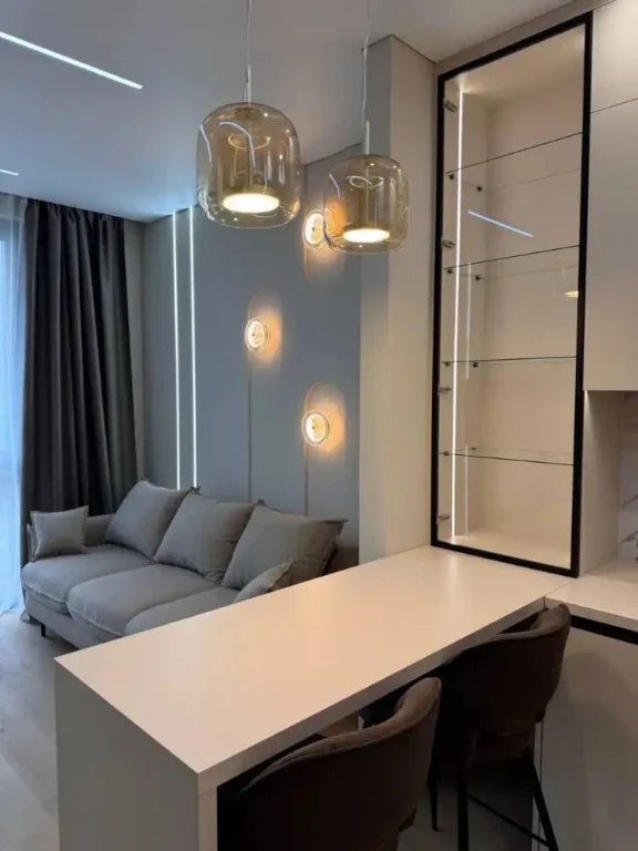 Sale of a 2-room apartment with renovation in the "Marshall" residential complex (new building, Victory)
